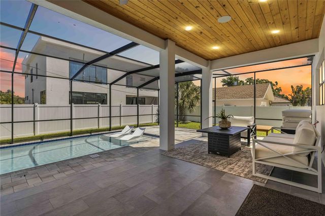 4109 W WATROUS AVENUE, Tampa, FL 33629