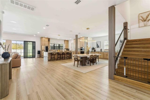 4109 W WATROUS AVENUE, Tampa, FL 33629