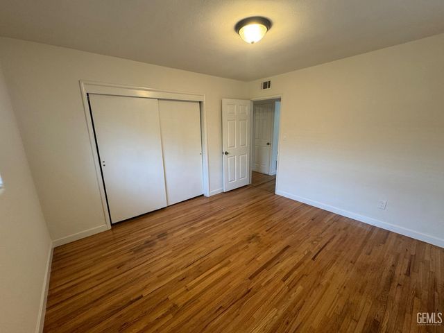 2100 Kent Drive, Bakersfield, CA 93306