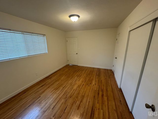 2100 Kent Drive, Bakersfield, CA 93306