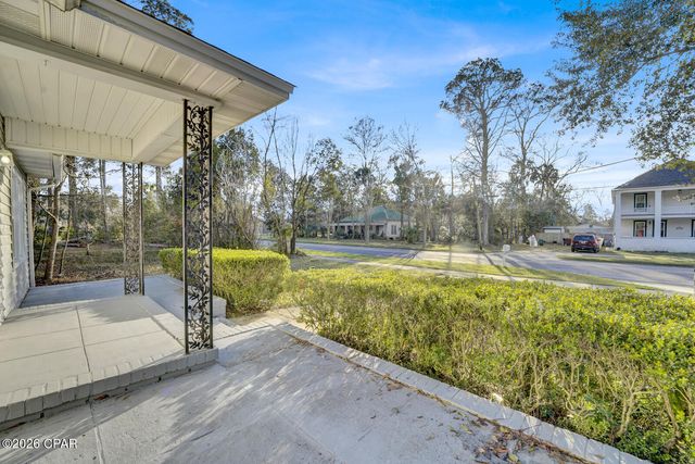 657 Main Street, Chipley, FL 32428