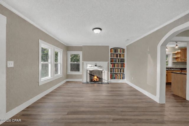 657 Main Street, Chipley, FL 32428