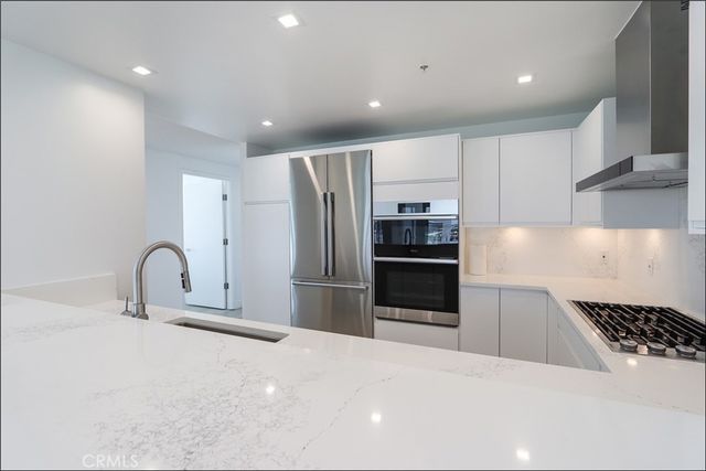 3141 Michelson 1302, Irvine, CA 92612