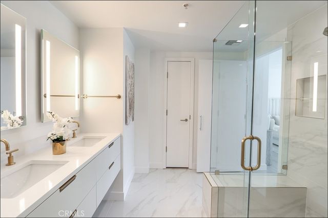 3141 Michelson 1302, Irvine, CA 92612