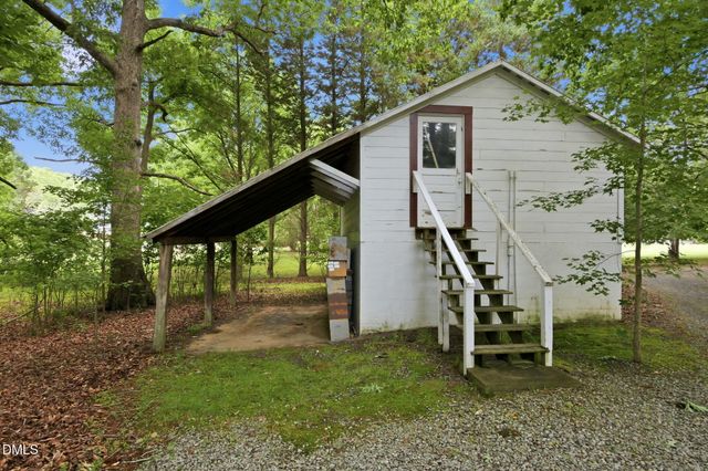 2102 Bahama Road, Bahama, NC 27503