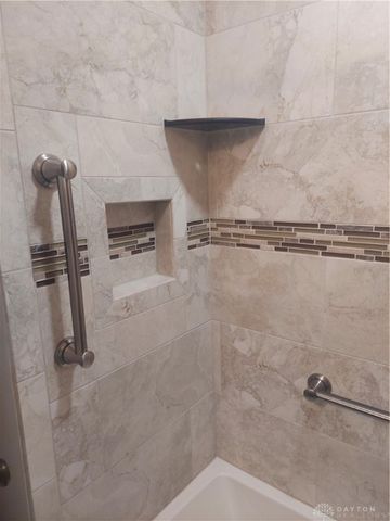 322 Rankin Drive, Englewood, OH 45322