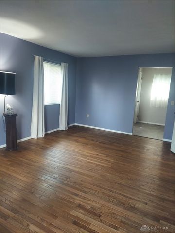 322 Rankin Drive, Englewood, OH 45322