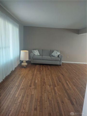 322 Rankin Drive, Englewood, OH 45322