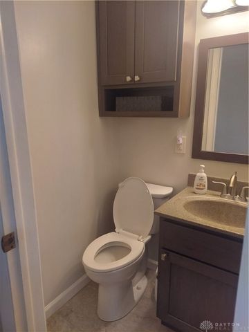 322 Rankin Drive, Englewood, OH 45322