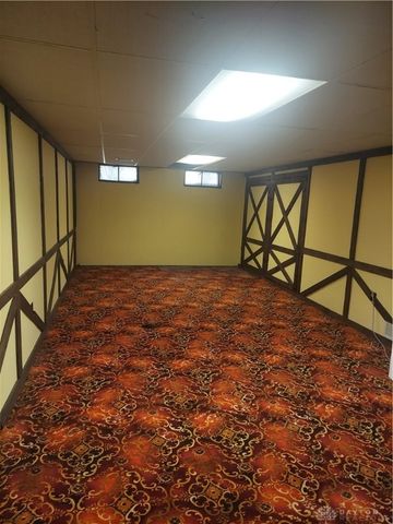 322 Rankin Drive, Englewood, OH 45322