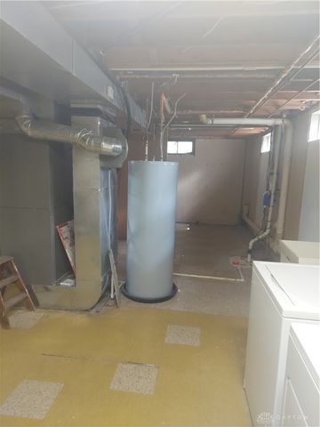 322 Rankin Drive, Englewood, OH 45322