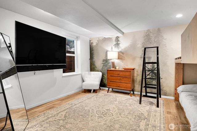 1115 8th Avenue W, Seattle, WA 98119