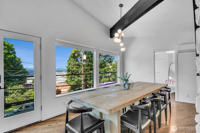 1115 8th Avenue W, Seattle, WA 98119