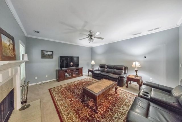 179 Holbrook Drive, Dallas, GA 30132