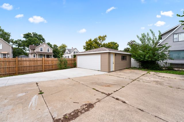 95 Erie Street, Maywood, IL 60153
