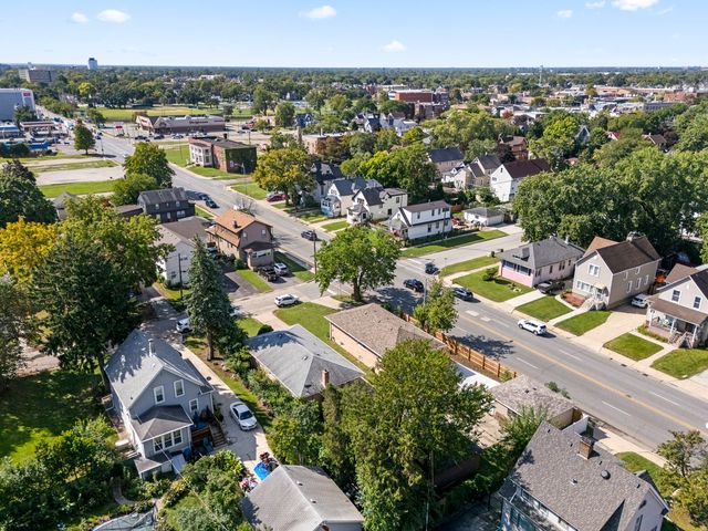 95 Erie Street, Maywood, IL 60153