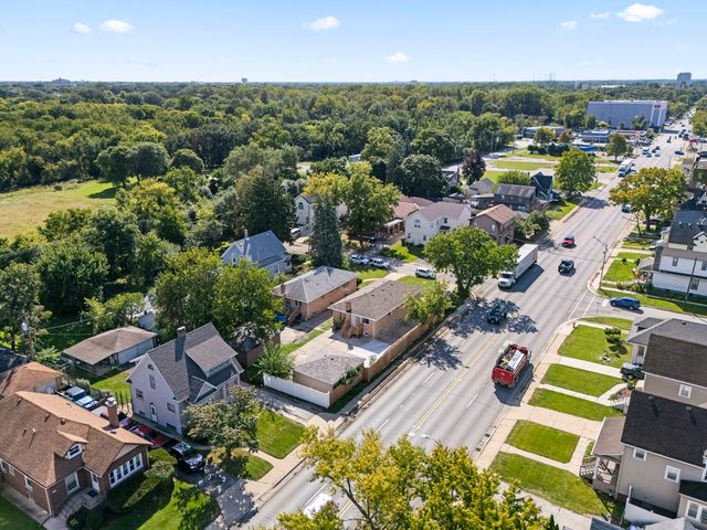 95 Erie Street, Maywood, IL 60153