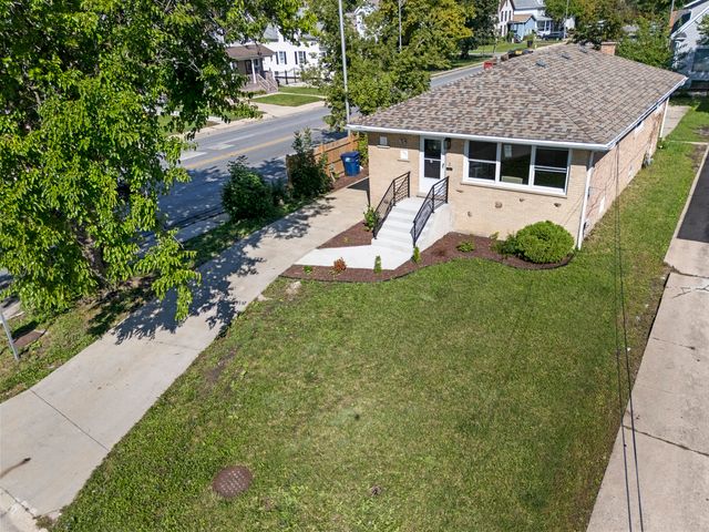 95 Erie Street, Maywood, IL 60153