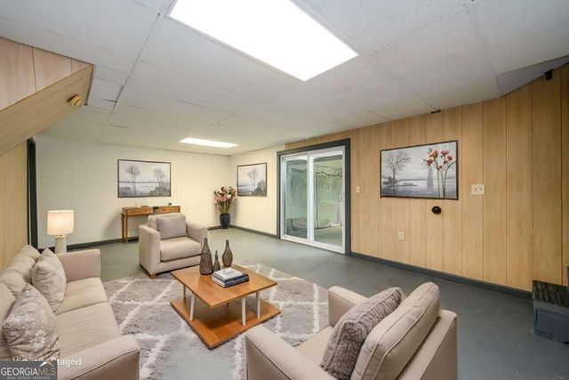 3844 Scarsborough Drive, Lawrenceville, GA 30044