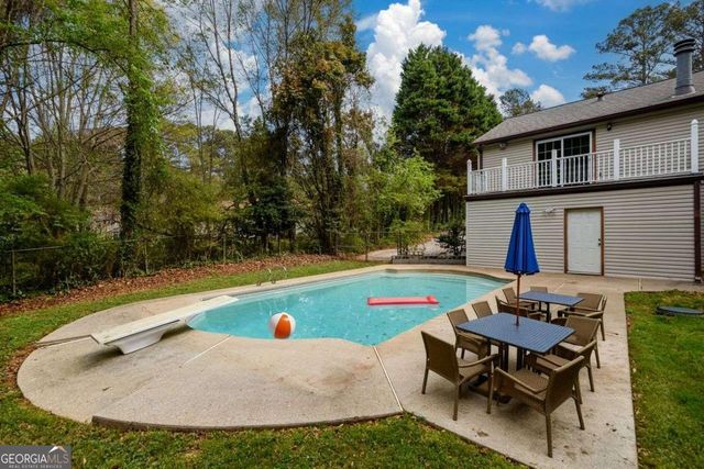 3844 Scarsborough Drive, Lawrenceville, GA 30044