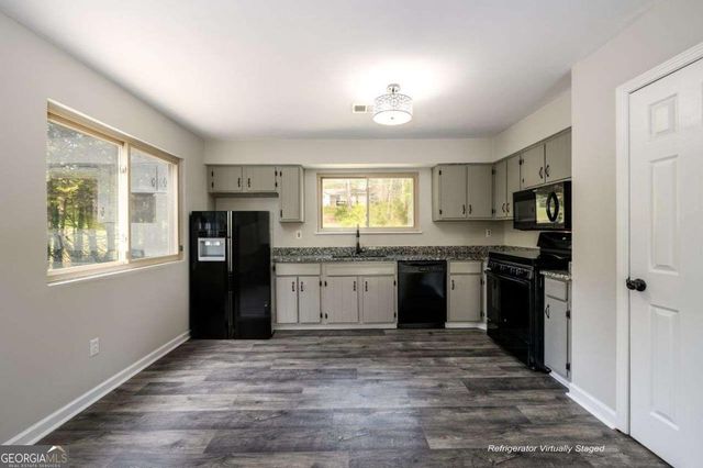 3844 Scarsborough Drive, Lawrenceville, GA 30044