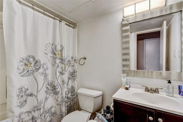 2200 San Gabriel ST 105, Austin, TX 78705