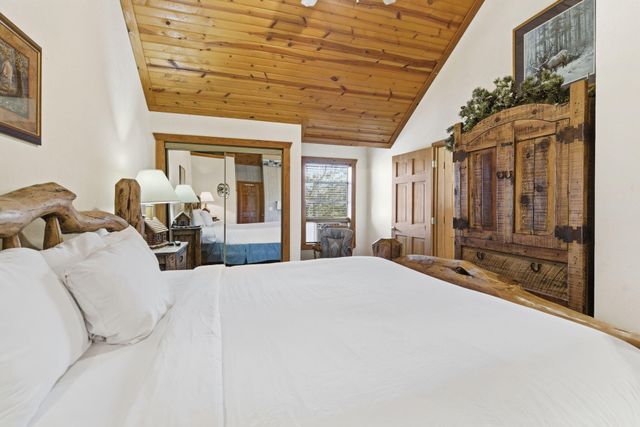 271 Oakridge Road 1, Branson, MO 65616