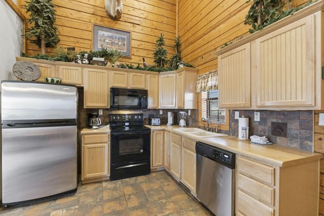 271 Oakridge Road 1, Branson, MO 65616