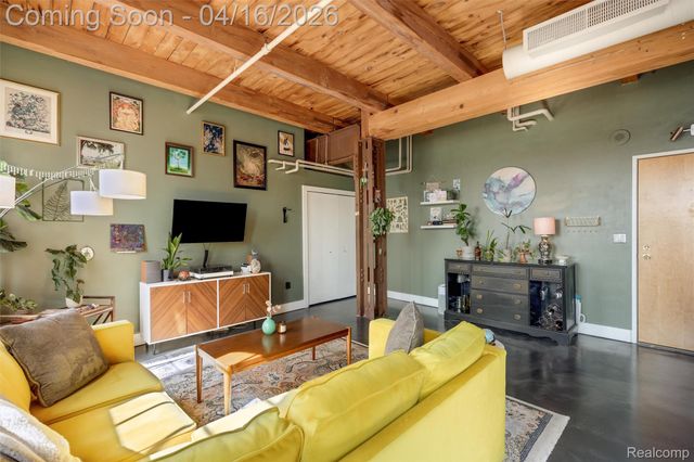 6533 E Jefferson 312, Detroit, MI 48207