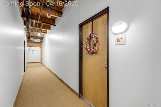 6533 E Jefferson 312, Detroit, MI 48207