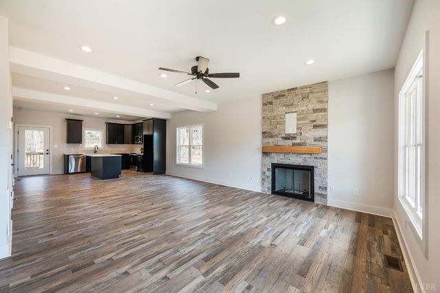 2223 Cottontown Rd, Forest, VA 24551