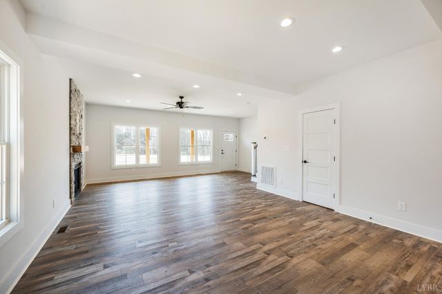 2223 Cottontown Rd, Forest, VA 24551