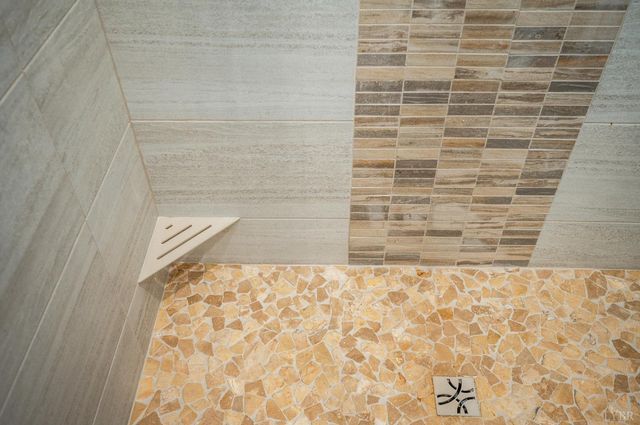 2223 Cottontown Rd, Forest, VA 24551