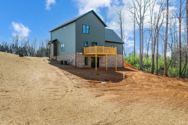 2223 Cottontown Rd, Forest, VA 24551