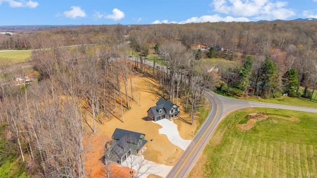 2223 Cottontown Rd, Forest, VA 24551