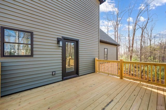 2223 Cottontown Rd, Forest, VA 24551