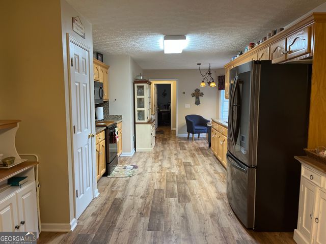 177 Strong Road, Newnan, GA 30263