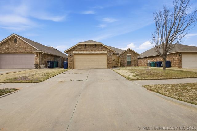 3525 Tecumseh, Yukon, OK 73099