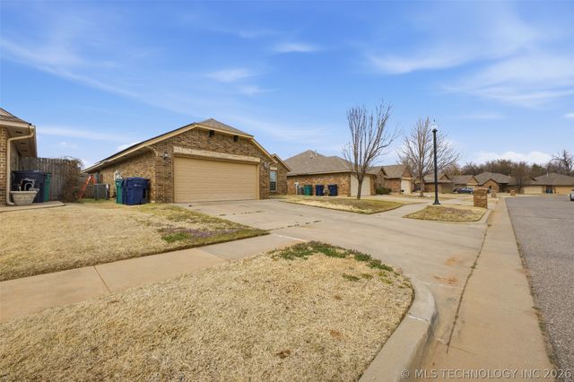 3525 Tecumseh, Yukon, OK 73099