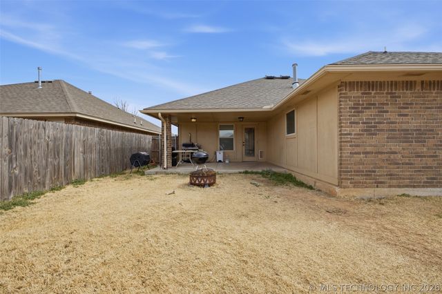 3525 Tecumseh, Yukon, OK 73099