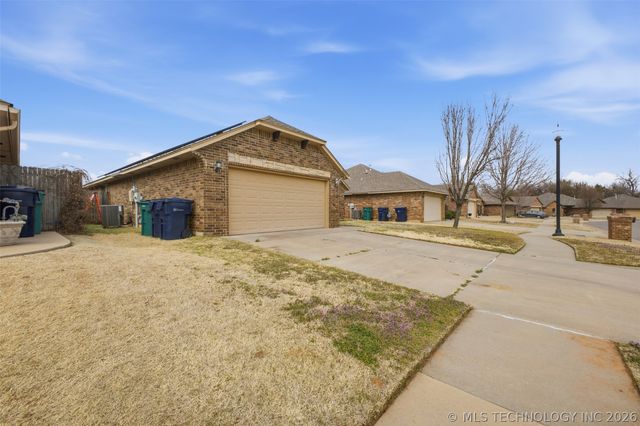 3525 Tecumseh, Yukon, OK 73099