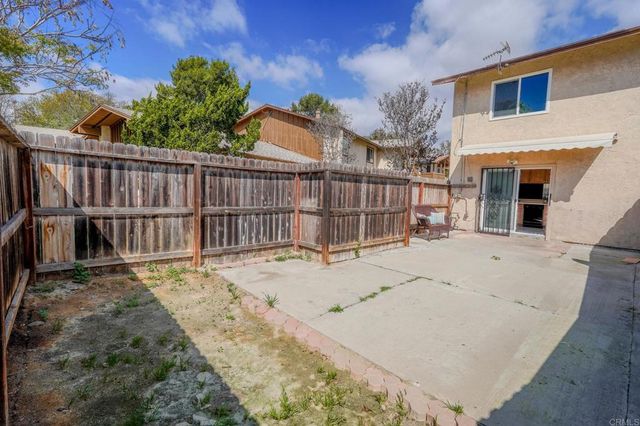 444 Ridgeway Ct, Spring Valley, CA 91977