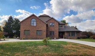 501 S riviera Lane, Yorktown, IN 47396