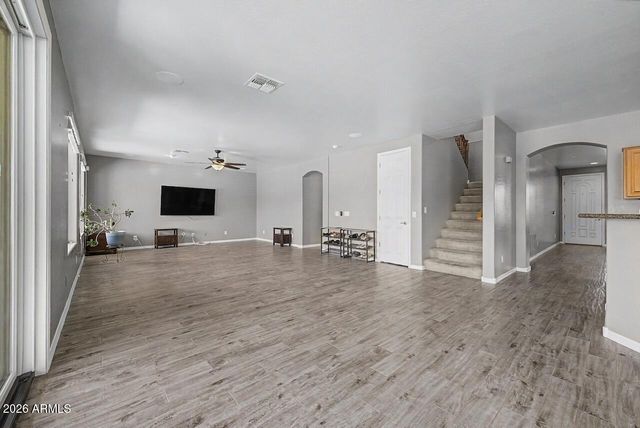 4323 W DIBURGO Drive, New River, AZ 85087