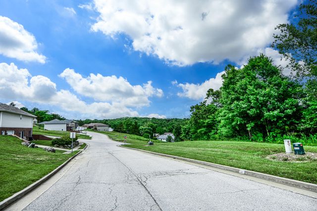 3403 CODY DR, Jefferson City, MO 65109