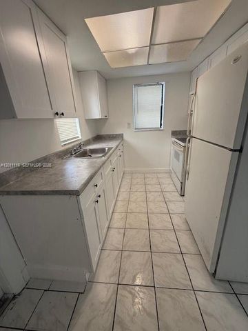 2131 NW 26TH AVE, Fort Lauderdale, FL 33172
