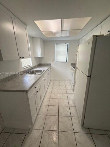 2131 NW 26TH AVE, Fort Lauderdale, FL 33172