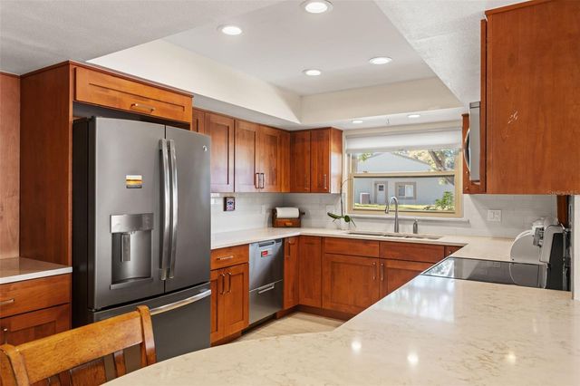 2659 DIAMOND HEAD DRIVE N, Clearwater, FL 33761