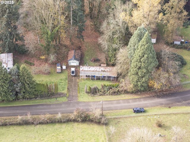 23921 SCHULTZ Rd, Aurora, OR 97002