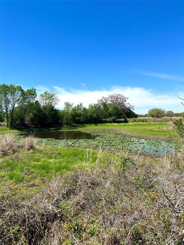 2654 County Road 329, Lincoln, TX 78948